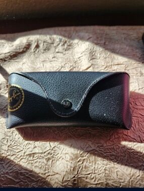 Womens Ray-ban Sunglasses with Case. No Scratches NWT